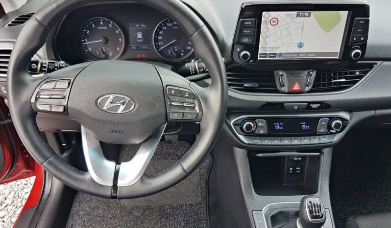 HYUNDAI I30  | FWD (przód) | Manualna | 140 KM | Bordowy full