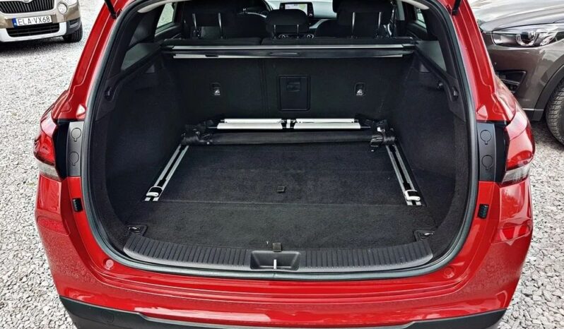 HYUNDAI I30  | FWD (przód) | Manualna | 140 KM | Bordowy full