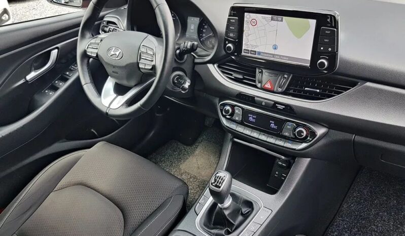 HYUNDAI I30  | FWD (przód) | Manualna | 140 KM | Bordowy full