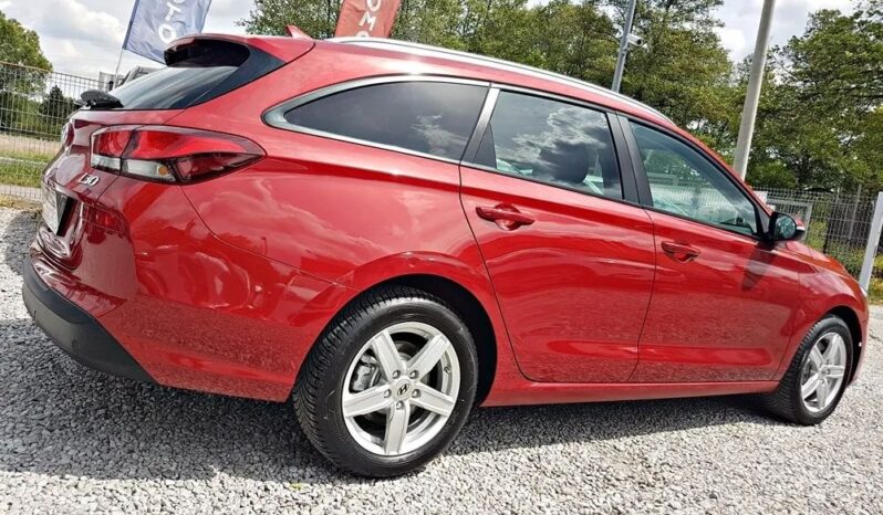 HYUNDAI I30  | FWD (przód) | Manualna | 140 KM | Bordowy full