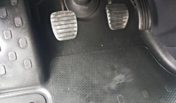 RENAULT Trafic | FWD (przód) | Manualna | 115 KM | Biały full