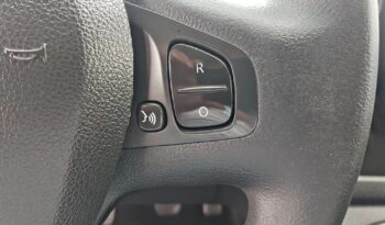 RENAULT Trafic | FWD (przód) | Manualna | 115 KM | Biały full