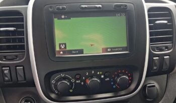 RENAULT Trafic | FWD (przód) | Manualna | 115 KM | Biały full