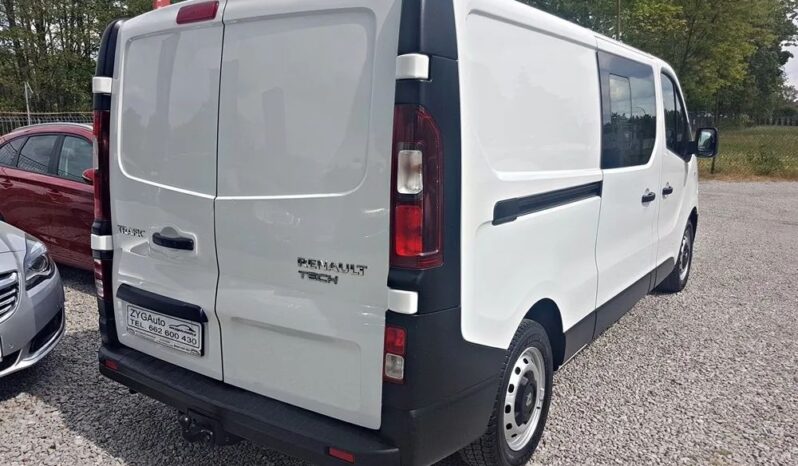 RENAULT Trafic | FWD (przód) | Manualna | 115 KM | Biały full