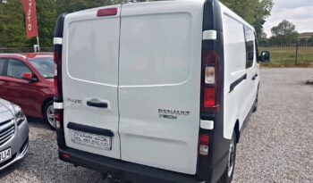 RENAULT Trafic | FWD (przód) | Manualna | 115 KM | Biały full