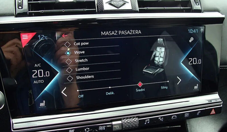 DS Automobiles   DS 7 Crossback    200 KM    Automatyczna    4×4 (stały)    Fioletowy full