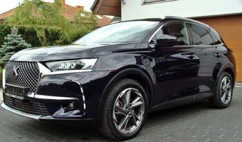 DS Automobiles   DS 7 Crossback    200 KM    Automatyczna    4×4 (stały)    Fioletowy full