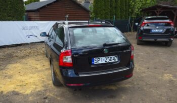 SKODA Octavia  | FWD (przód) | Manualna | 122 KM | Czarny full