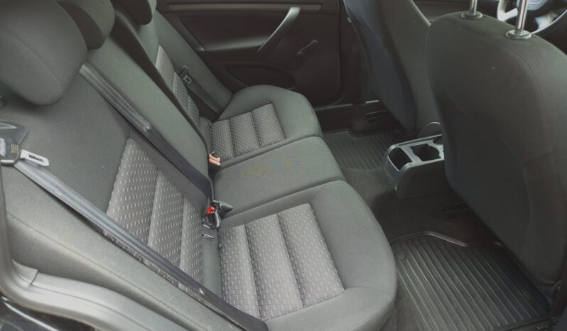 SKODA Octavia  | FWD (przód) | Manualna | 122 KM | Czarny full