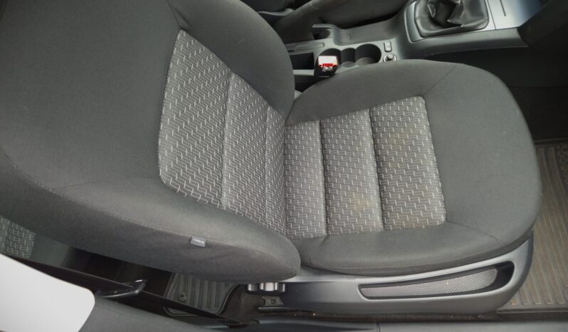 SKODA Octavia  | FWD (przód) | Manualna | 122 KM | Czarny full