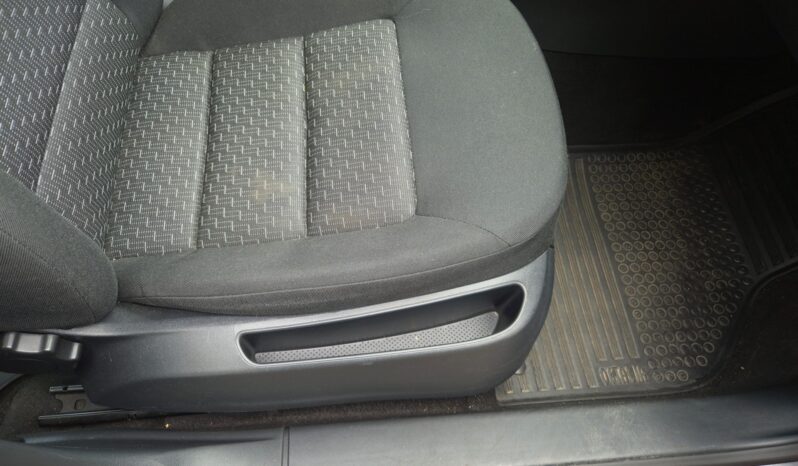 SKODA Octavia  | FWD (przód) | Manualna | 122 KM | Czarny full