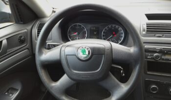 SKODA Octavia  | FWD (przód) | Manualna | 122 KM | Czarny full