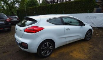 KIA Proceed | FWD (przód) | Manualna | 135 KM | Biały full