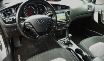 KIA Proceed | FWD (przód) | Manualna | 135 KM | Biały full