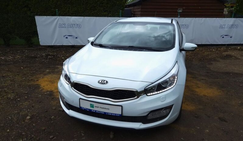 KIA Proceed | FWD (przód) | Manualna | 135 KM | Biały full