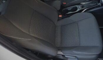 TOYOTA Corolla  | FWD (przód) | Automatyczna | 98 KM | Biały full