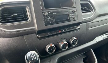 RENAULT Master  | FWD (przód) | Manualna | 136 KM | Biały full