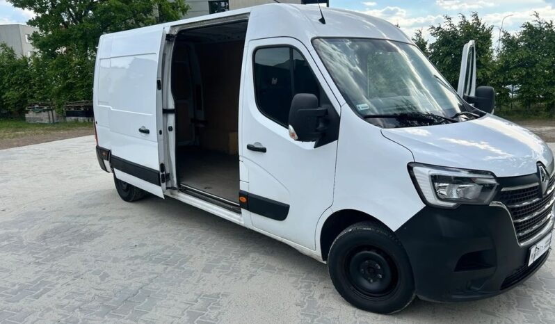RENAULT Master  | FWD (przód) | Manualna | 136 KM | Biały full
