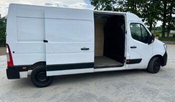RENAULT Master  | FWD (przód) | Manualna | 136 KM | Biały full