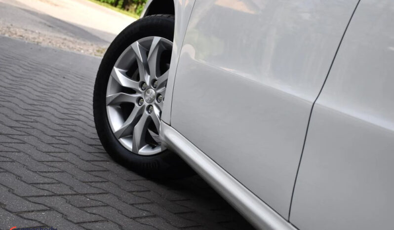 PEUGEOT 508  | FWD (przód) | Manualna | 140 KM | Biały full