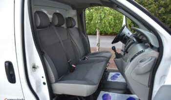 OPEL Vivaro | FWD (przód) | Manualna | 90 KM | Biały full