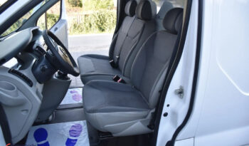 OPEL Vivaro | FWD (przód) | Manualna | 90 KM | Biały full