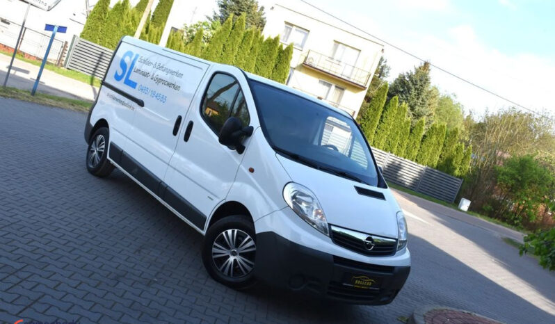 OPEL Vivaro | FWD (przód) | Manualna | 90 KM | Biały full