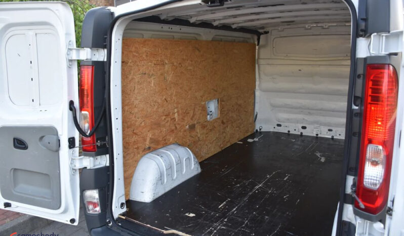 OPEL Vivaro | FWD (przód) | Manualna | 90 KM | Biały full