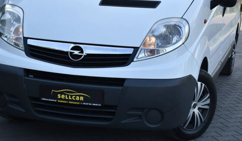 OPEL Vivaro | FWD (przód) | Manualna | 90 KM | Biały full