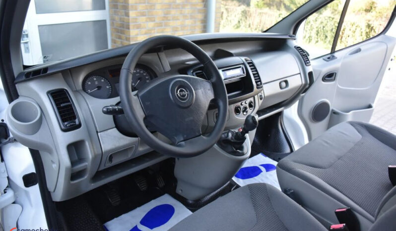 OPEL Vivaro | FWD (przód) | Manualna | 90 KM | Biały full