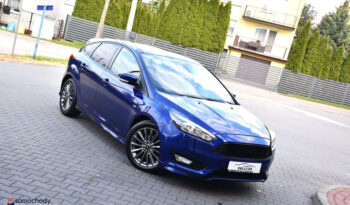 FORD Focus  | FWD (przód) | Manualna | 125 KM | Niebieski full