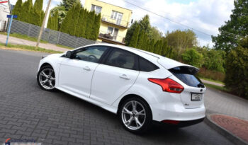 FORD Focus  | FWD (przód) | Manualna | 120 KM | Biały full