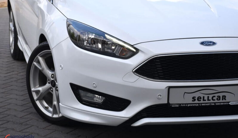 FORD Focus  | FWD (przód) | Manualna | 120 KM | Biały full