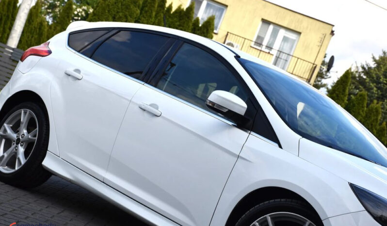 FORD Focus  | FWD (przód) | Manualna | 120 KM | Biały full