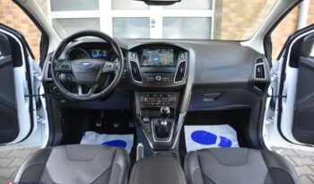 FORD Focus  | FWD (przód) | Manualna | 120 KM | Biały full