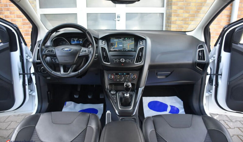 FORD Focus  | FWD (przód) | Manualna | 120 KM | Biały full