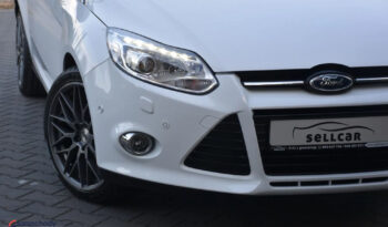 FORD Focus  | FWD (przód) | Manualna | 150 KM | Biały full