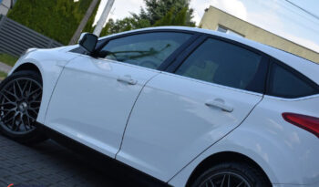 FORD Focus  | FWD (przód) | Manualna | 150 KM | Biały full