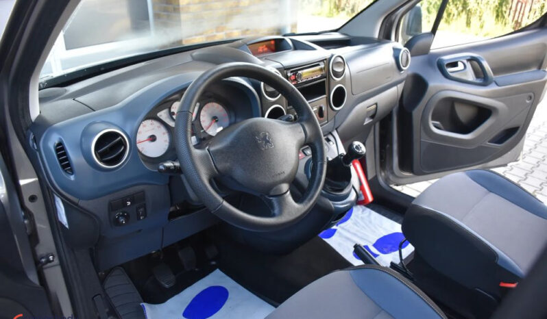 PEUGEOT Partner  | FWD (przód) | Manualna | 92 KM | Szary full