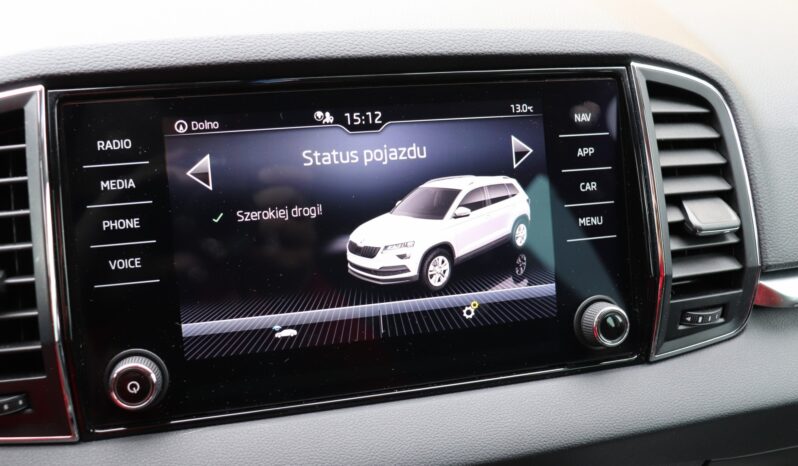 SKODA Karoq | 2022 | 110 KM | 999cm3 | Czarny full
