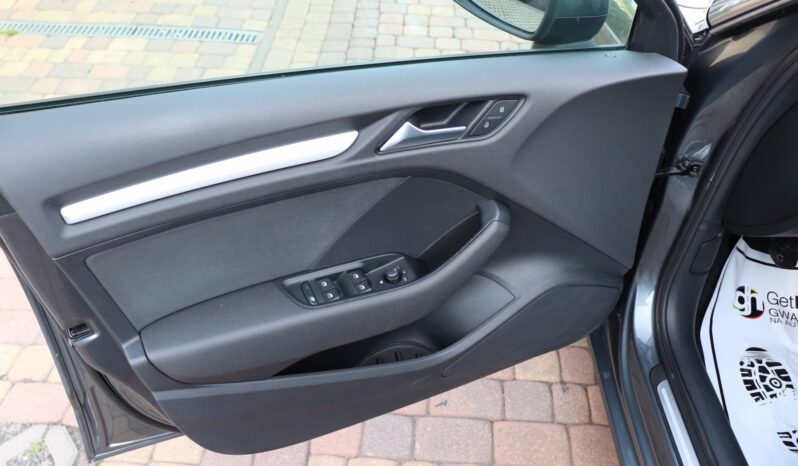 AUDI A3  | 2014 | 150 KM | 1968cm3 | Szary full