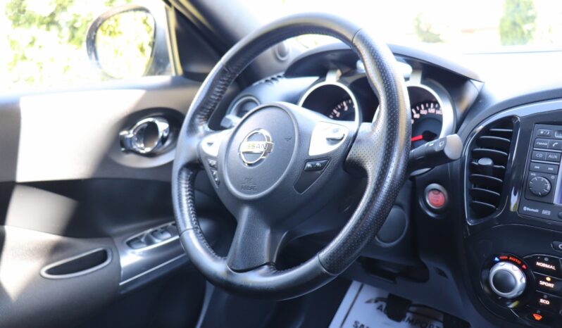 NISSAN Juke  | 2011 | 117 KM | 1598cm3 | Czarny full