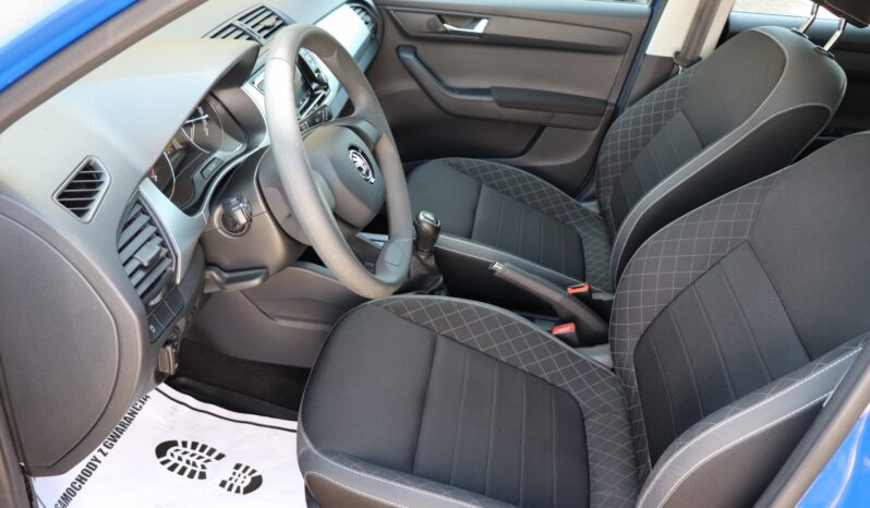 SKODA Fabia  | 2021 | 95 KM | 999cm3 | Niebieski full