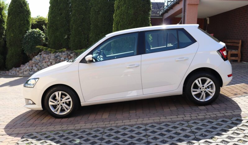 SKODA Fabia  | 2019 | 95 KM | 999cm3 | Biały full