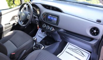 TOYOTA Yaris  | 2020 | 111 KM | 1496cm3 | Beżowy full