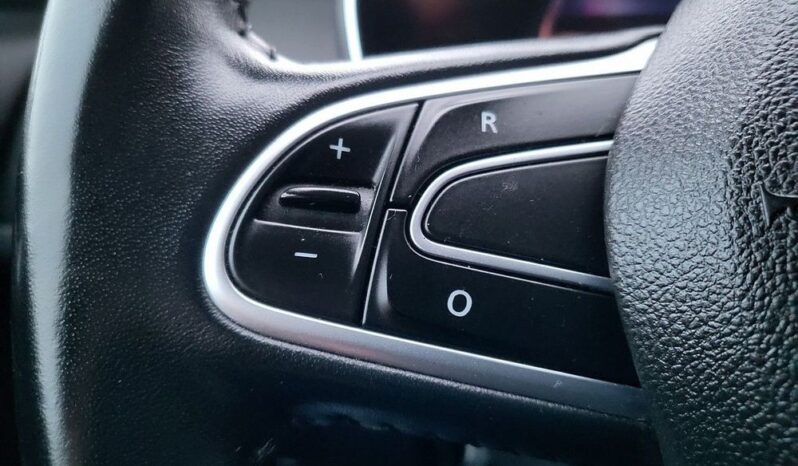 RENAULT Megane  | FWD (przód) | Manualna | 115 KM | Biały full