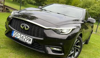 Infiniti Q30 | FWD (przód) | Automatyczna | 156 KM | Czarny full