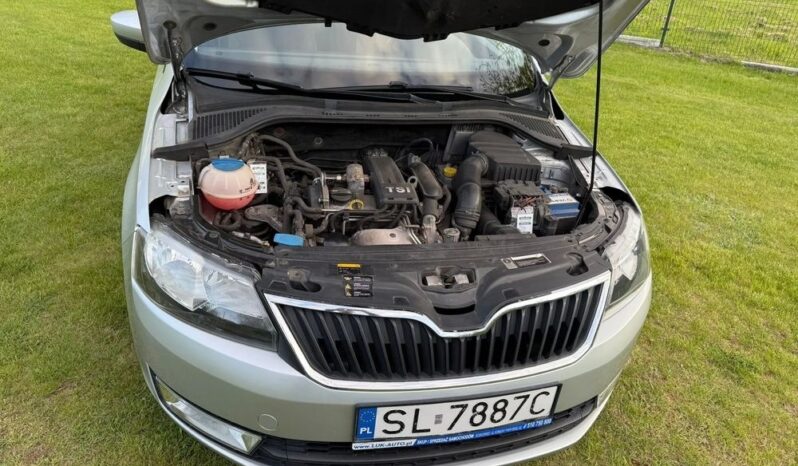 SKODA RAPID  | FWD (przód) | Manualna | 86 KM | Srebrny full