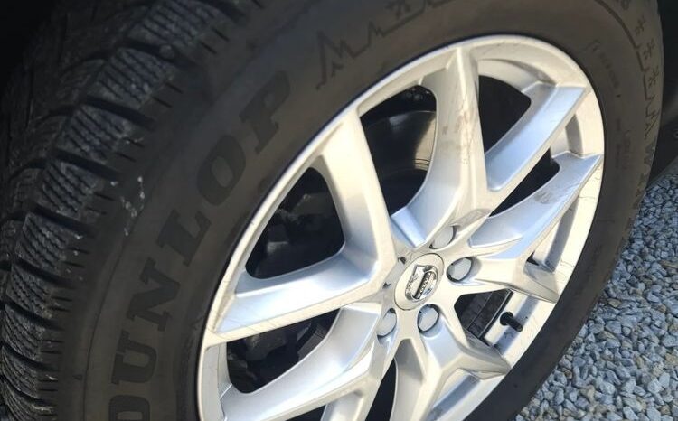 VOLVO XC 60 | FWD (przód) | Automatyczna | 190 KM | Czarny full