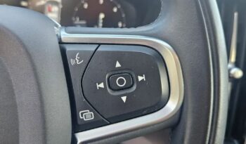 VOLVO XC 60 | FWD (przód) | Automatyczna | 190 KM | Czarny full